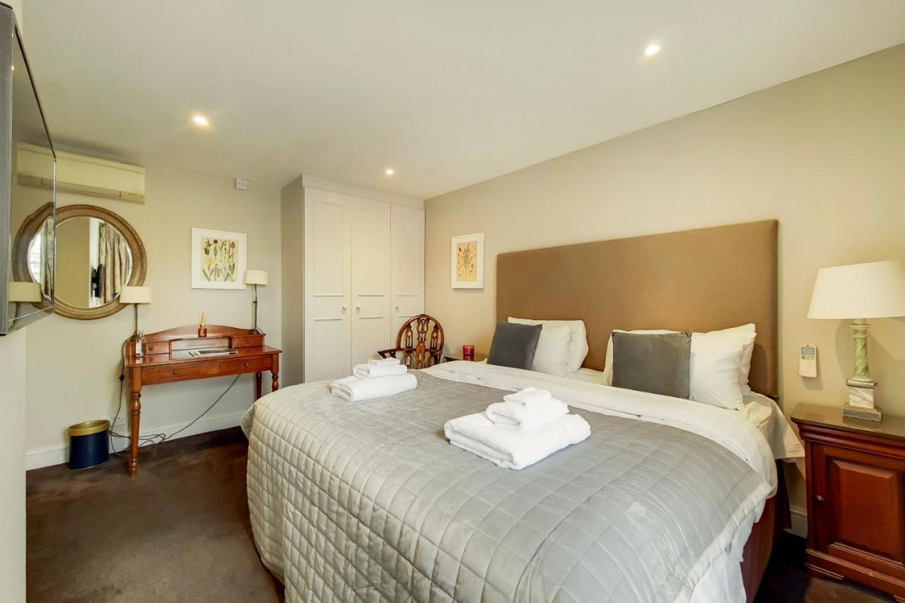 Knightsbridge Roof Garden Hotel Londra